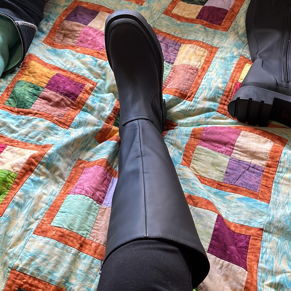 Aldo Black Tall Boots Size 7 - Picture 7 of 7